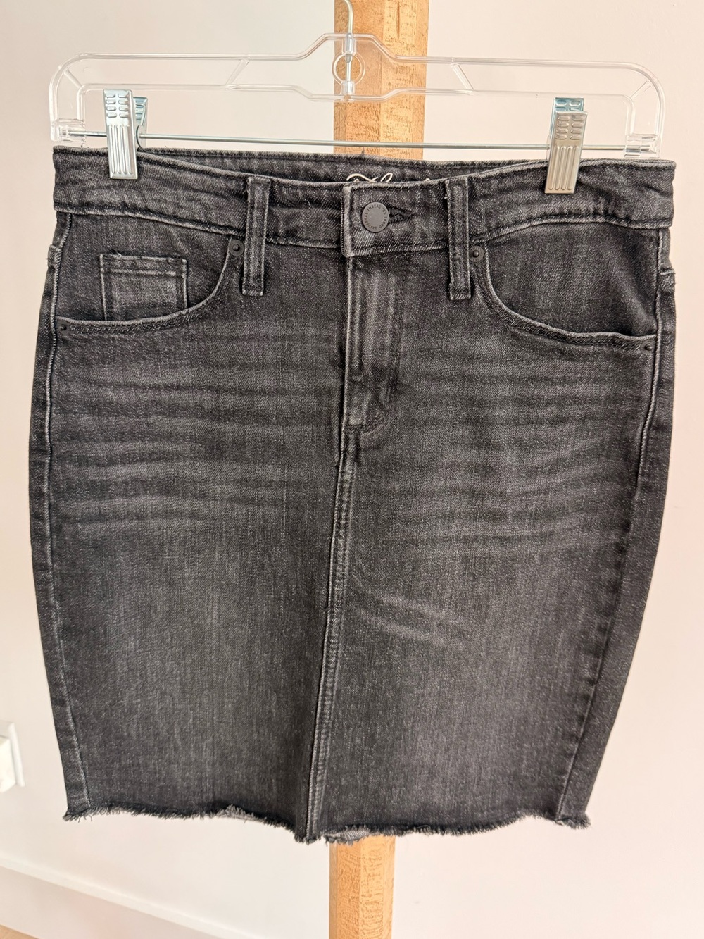 Universal Thread Women's Black Denim Pencil Skirt